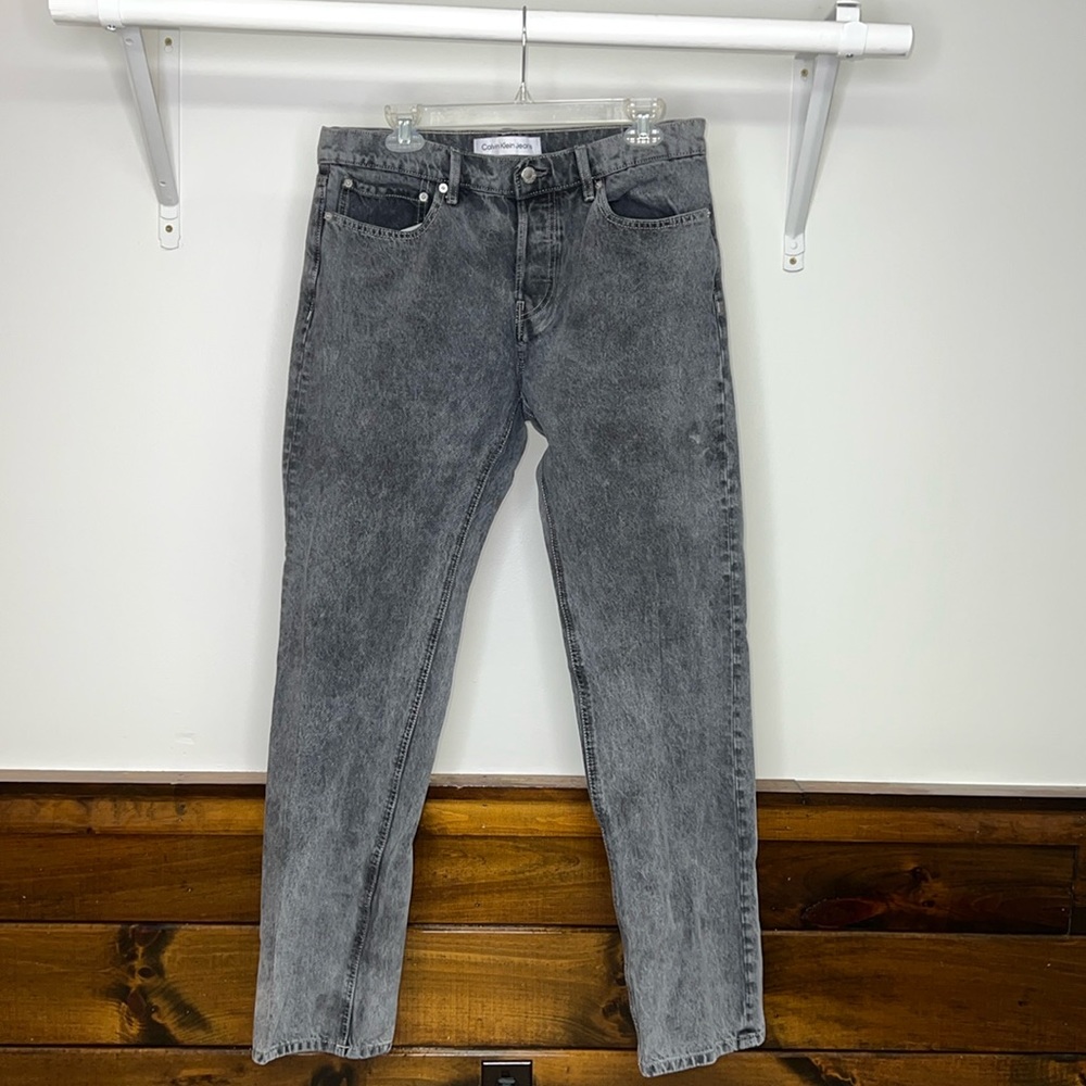 Calvin Klein Gray Acid‎ Wash Slim Straight Jeans- 32x34